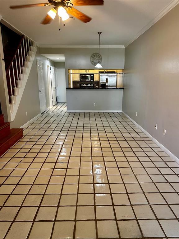 Photo - 641 W 31st 1/2 St