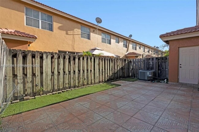 Photo - 8422 NW 140th Terrace