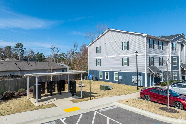 Photo - Woodberry Apartments