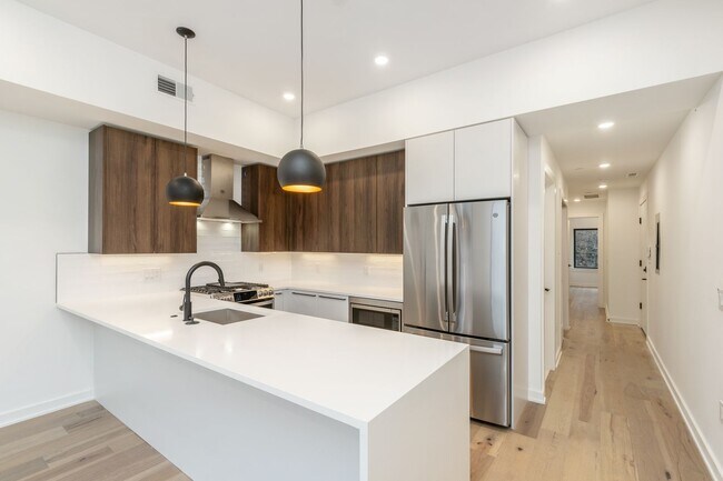 Photo - The Skylar (1601)