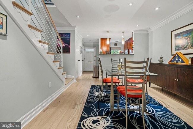 Photo - 750 9th St SE