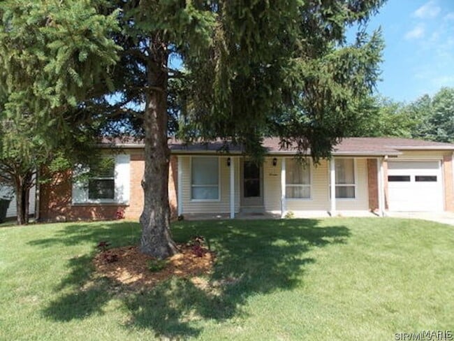 Building Photo - 15 Potomac Dr