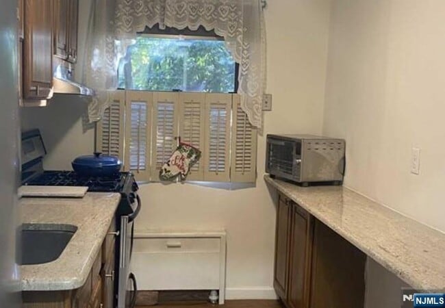 Photo - 3060 Edwin Ave Unit 1A