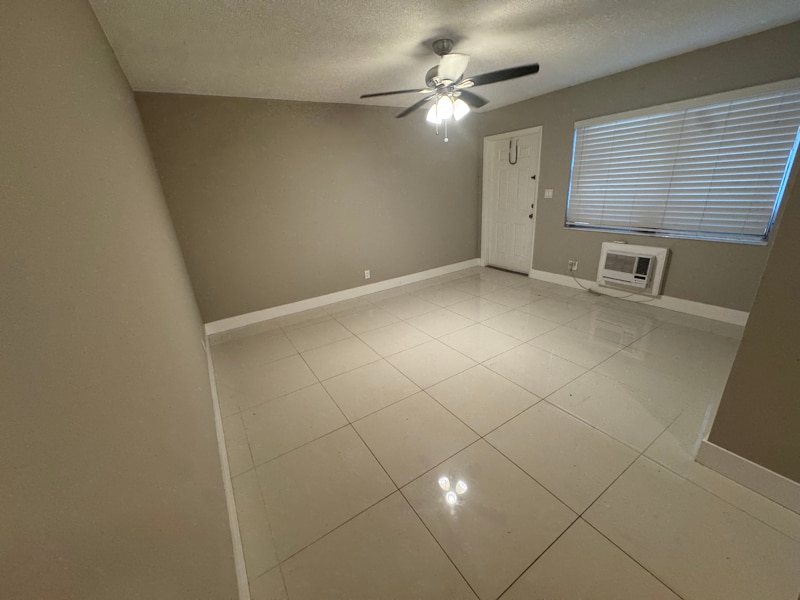 Photo - 1859 Wiley St Unit 3