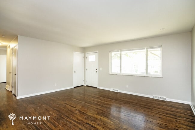 Photo - 6588 Montevista Dr