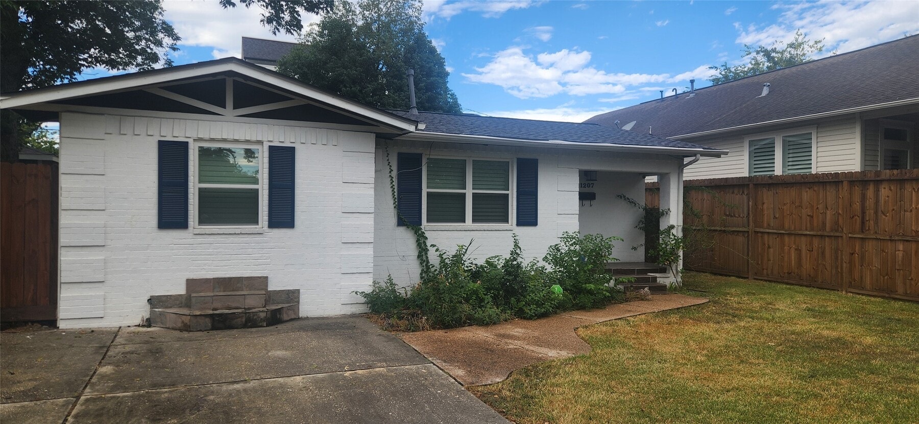 Photo - 1207 Archer St