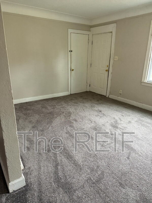 Photo - 15840 Ardmore St