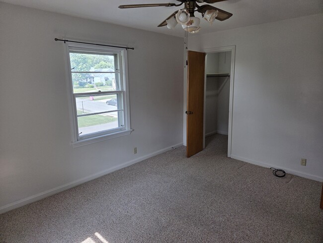 Closet access - 420 Muth Rd Unit 420