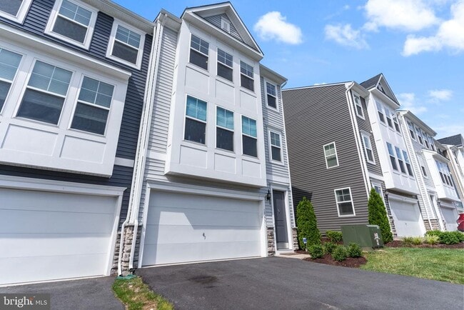 Photo - 18277 Summit Pointe Dr