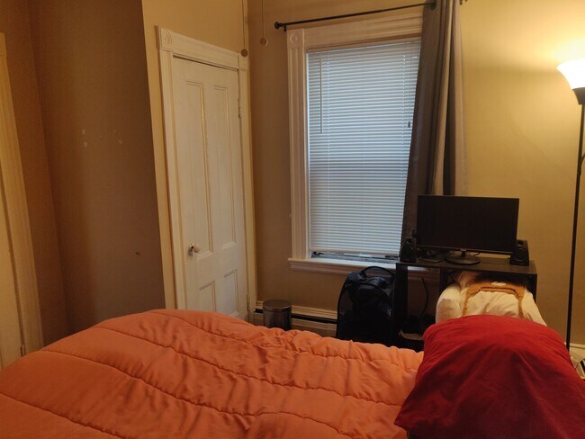 Photo - 12 Craigie Ter Unit 2