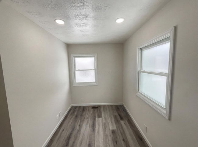 Photo - 202 Wildwood Ave