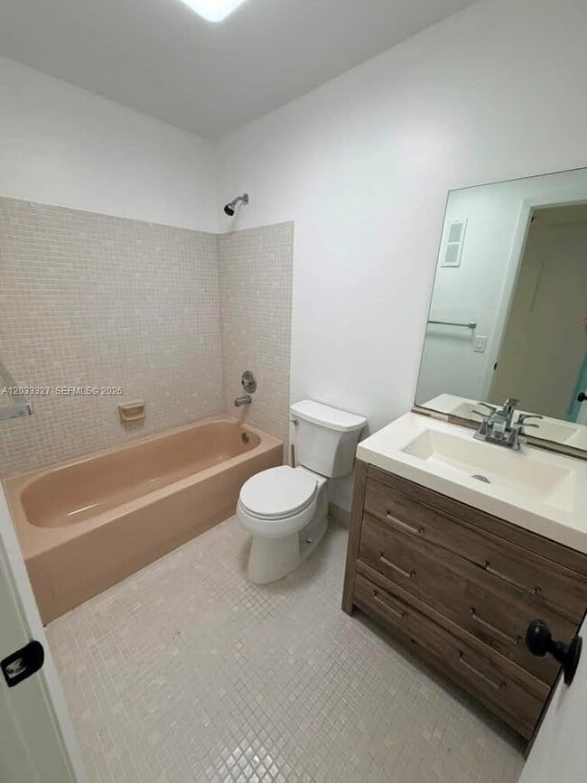 Photo - 9499 W McNab Rd Unidad 208