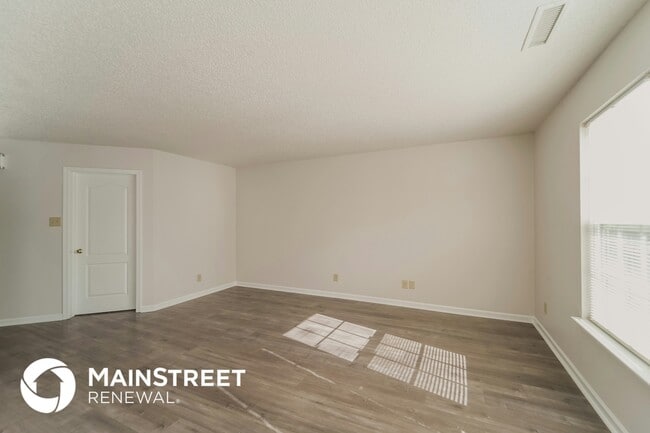 Photo - 4323 St Catherines Ct