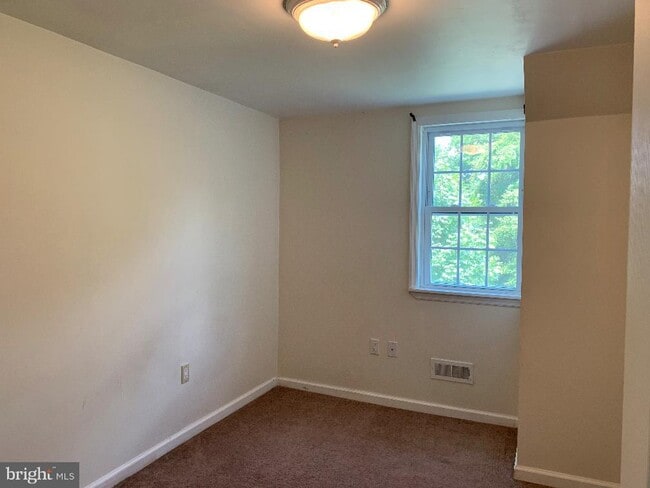 Photo - 6 Williams St