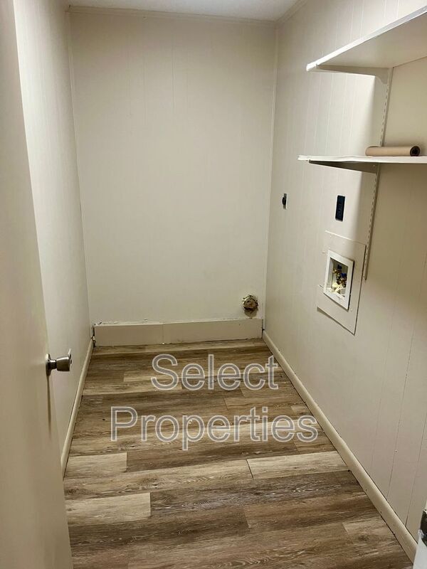 Photo - 1011 Walnut St Unit 1