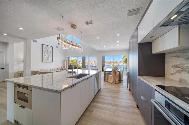 Photo - 116 Devon Dr