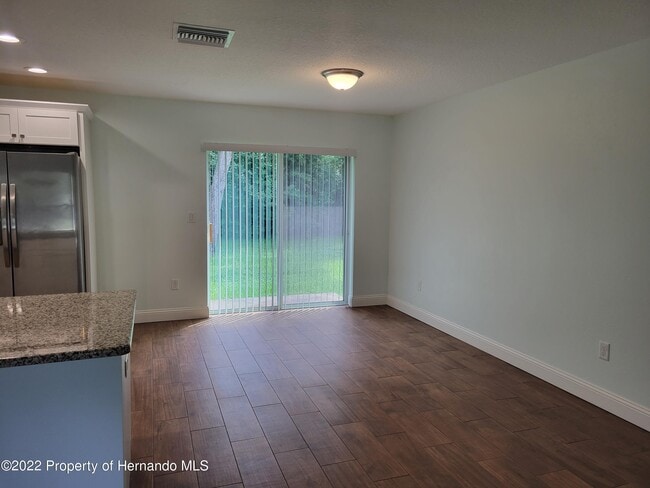 Photo - 1182 Hallcrest Ave