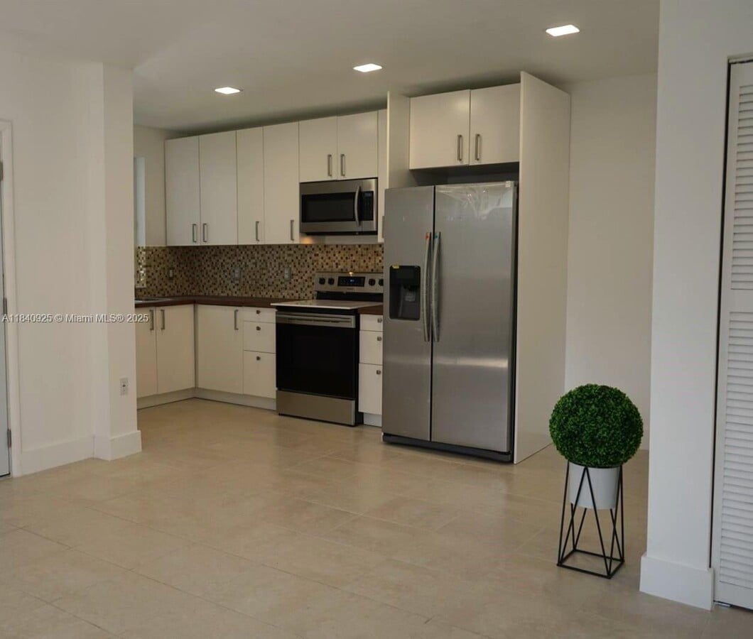 Photo - 1456 NE 147th St Apartamento Unidad 0