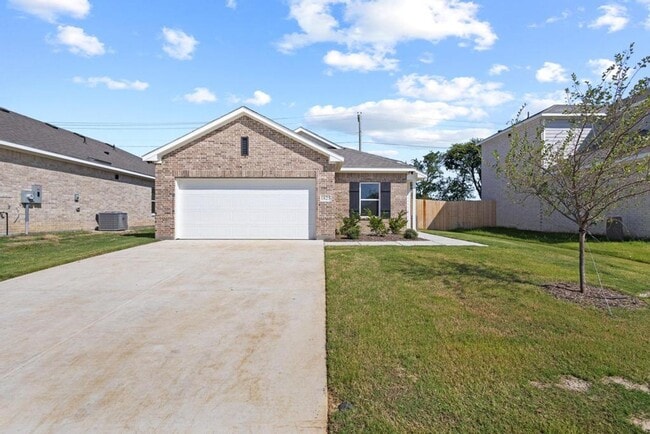 Building Photo - Brand New 3 Bed / 2 Bath Home Be the First...