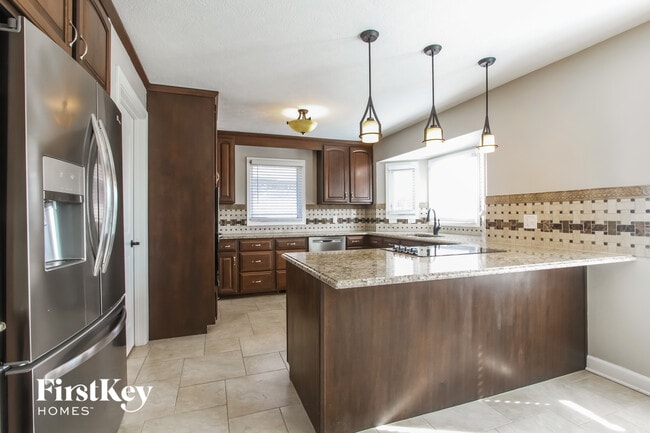 Photo - 6775 Anna Ct