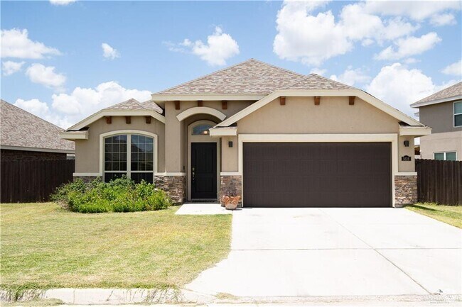 Building Photo - 5616 Escondido Pass Rental