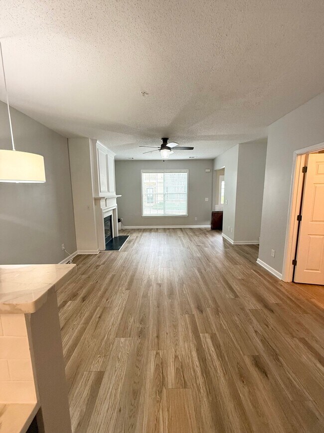 Photo - 209 Riverstone Commons Cir