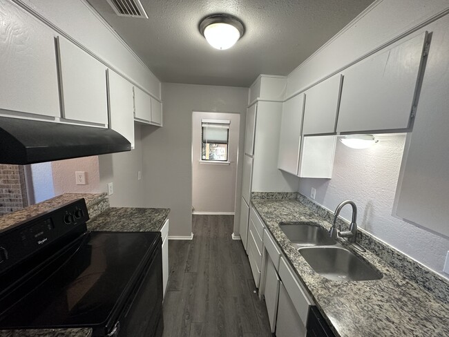 Photo - Vega Dr 4-Plex Unit 6148
