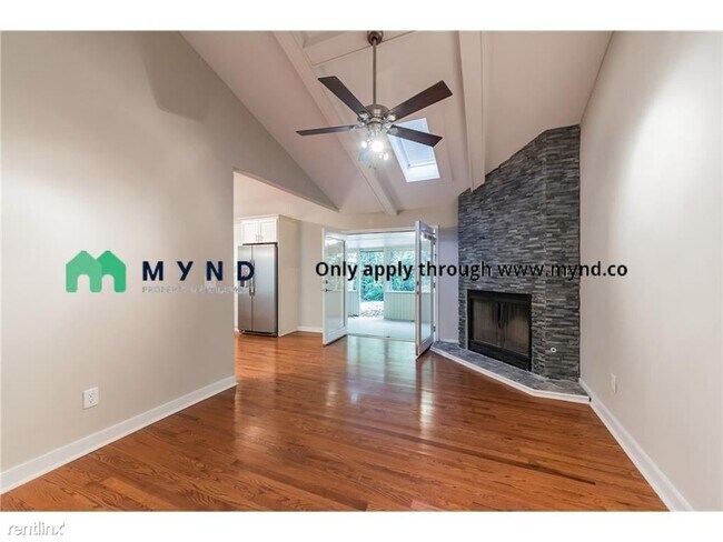 Photo - 3 br, 2 bath House - 122 Cross Gate Dr