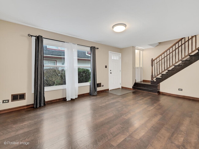 Photo - 1955 Liberty Pl