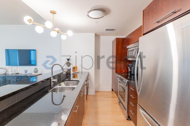 Photo - 603 Davis St