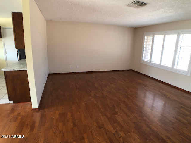Photo - 1455 W Mohawk Ln