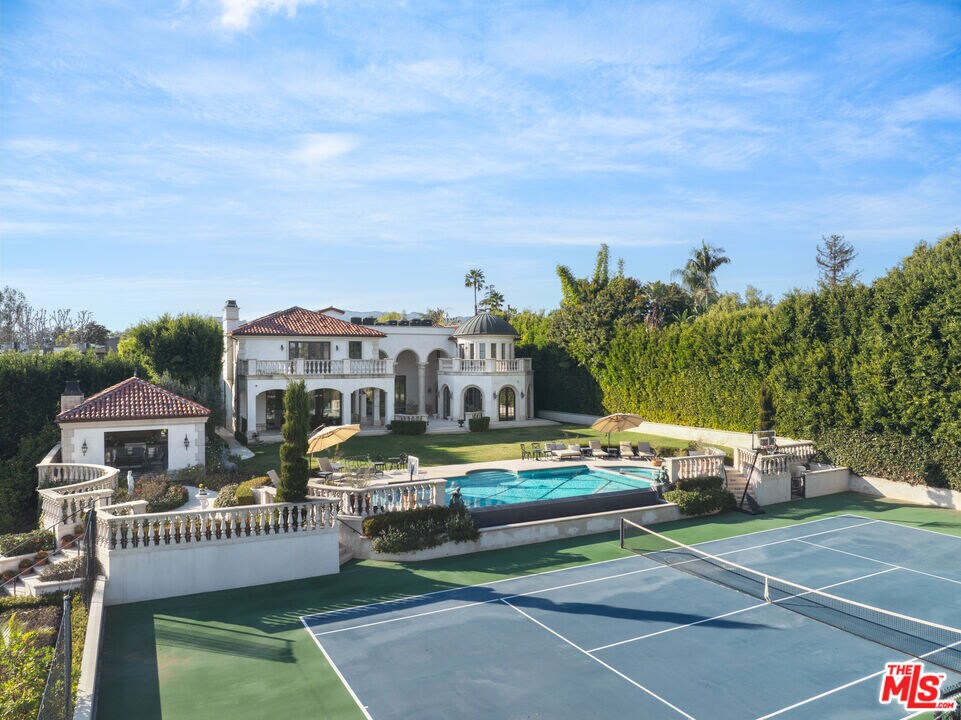 Photo - 274 N Tigertail Rd