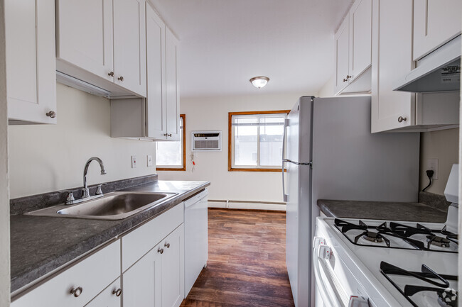 Interior Photo - 1907-1917 Colfax Ave S. Rental