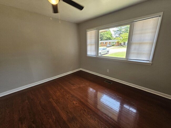 Photo - 1672 Wellons Dr