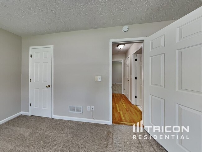 Photo - 2265 Boone Ct