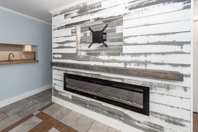 Photo - 2 Bedroom, 2 Bathroom Condo in Woodscape - Mt Pleasant