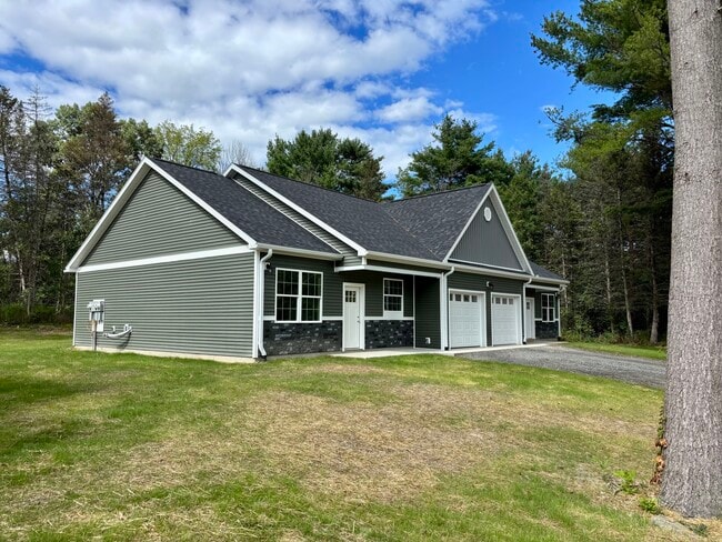 Building Photo - 338 Lower Creek Rd Rental