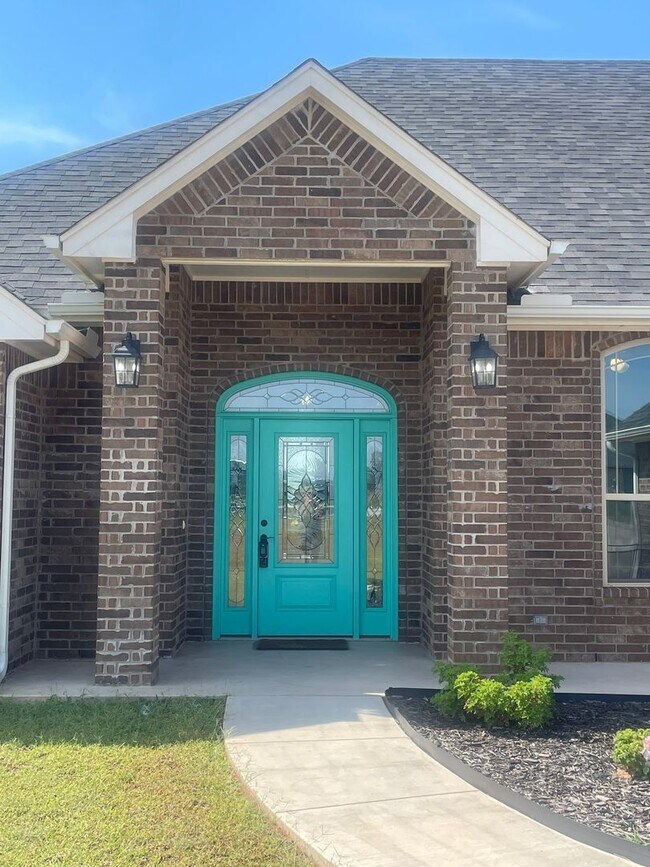 Photo - Serene and rural, close to Chickasha and B...