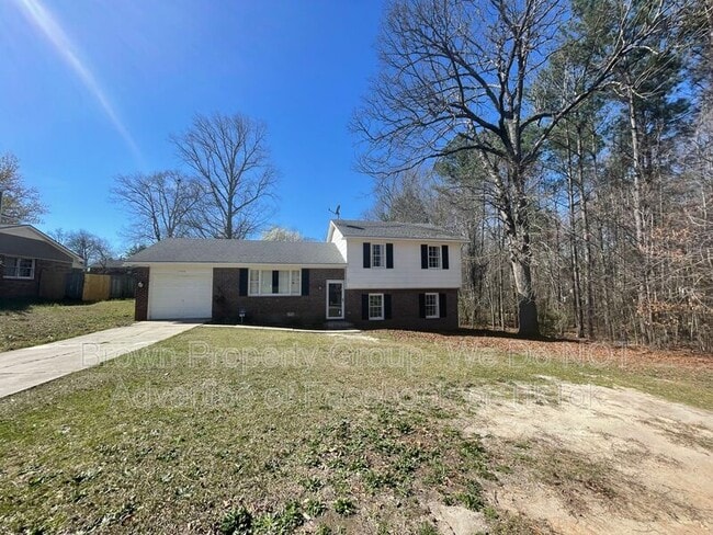 Building Photo - 1536 Rossmore Dr