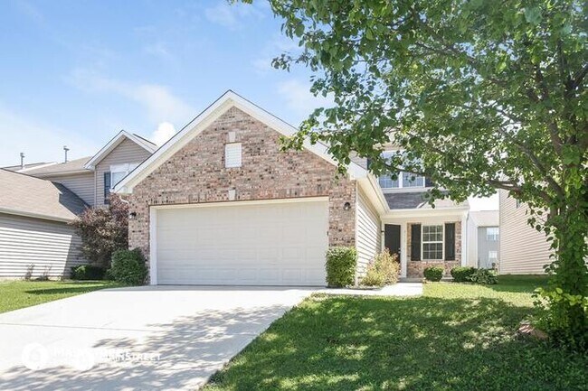 8145 Carina Dr, Indianapolis, IN 46268 - 8145 Carina Dr, Indianapolis, IN 46268 Casa