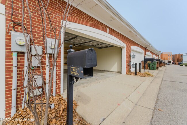 Photo - 9312 Norton Commons Blvd