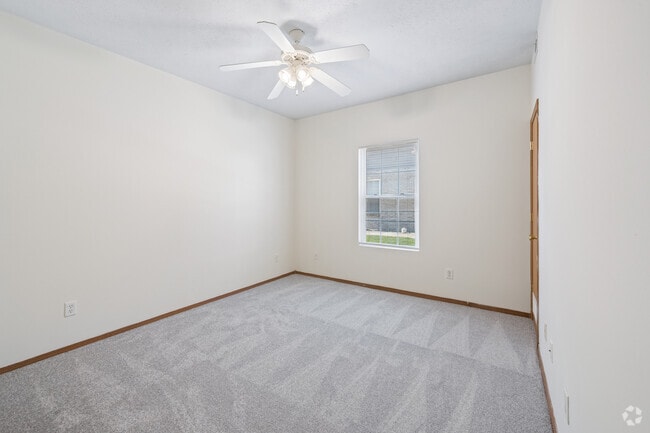 2BR, 1.5BA - 997SF - Second Bedroom
