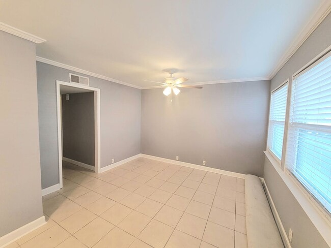 Photo - Historic St. Andrews!  Newly Remodeled! 1 bedroom 1 bath condo/1st Floor