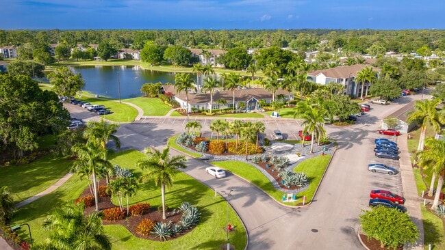 Building Photo - Grand Oaks At The Lake Rental