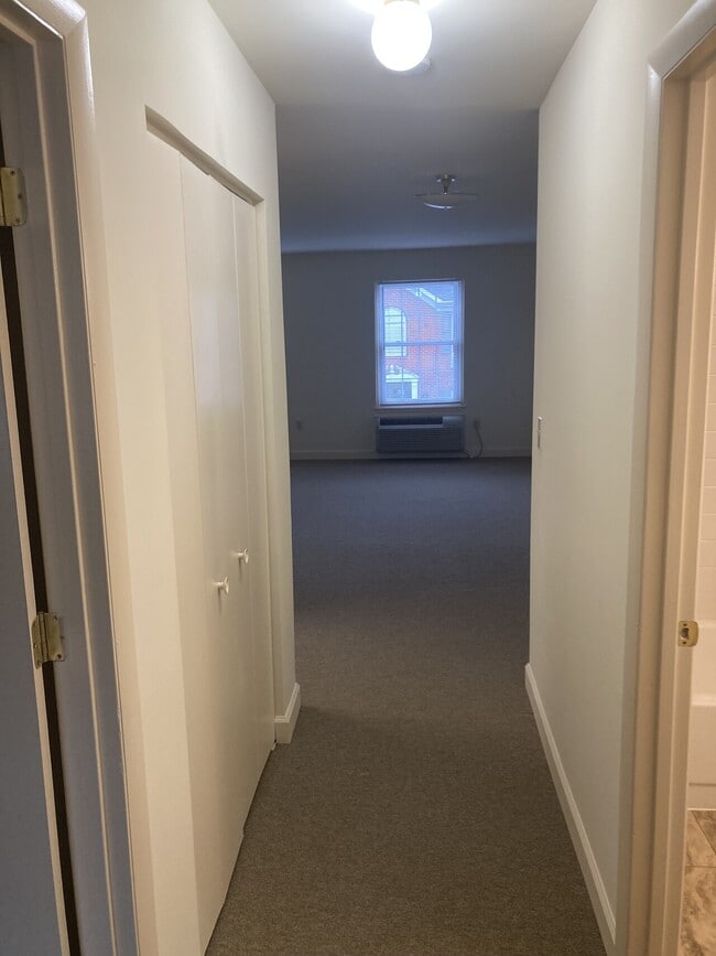 Broadway Apartments Unit 315202 Condo for Rent in Quantico, VA