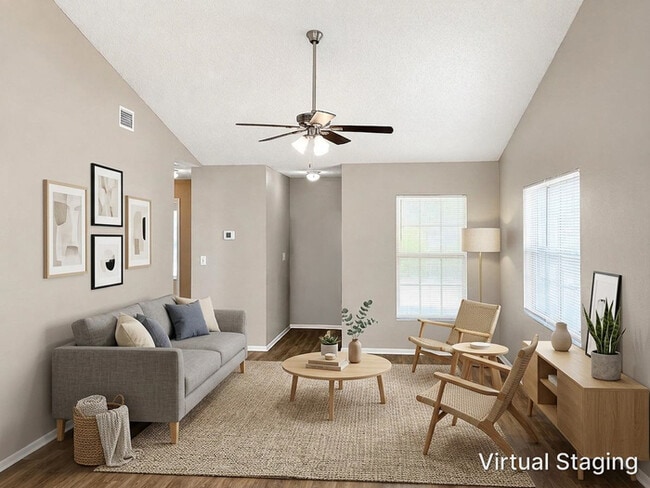 Photo - 13332 Laraway Dr