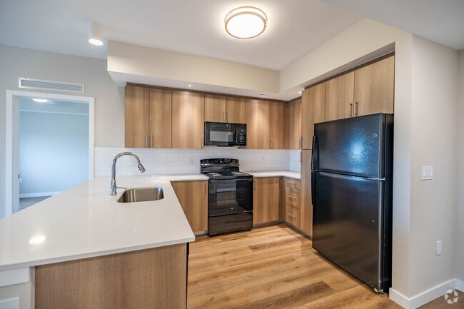 2BD, 2BA - 908SF - Kitchen