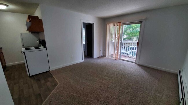 Photo - Bristol Apartments