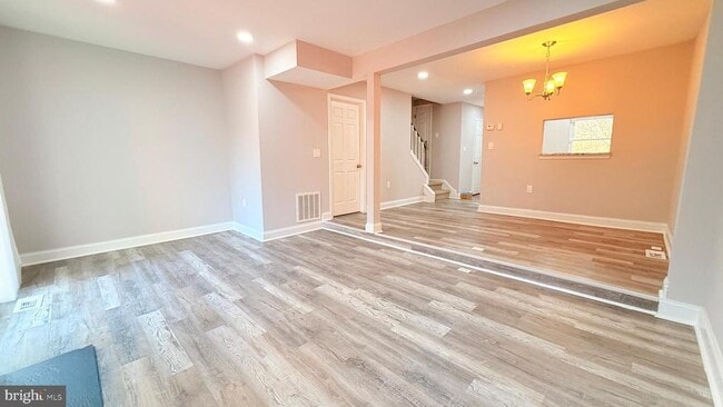 Photo - 20117 Laurel Hill Way