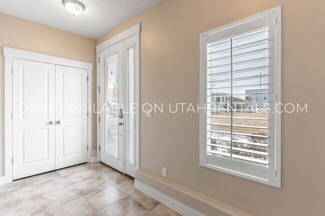 Photo - 4738 W Daybreak Rim Way